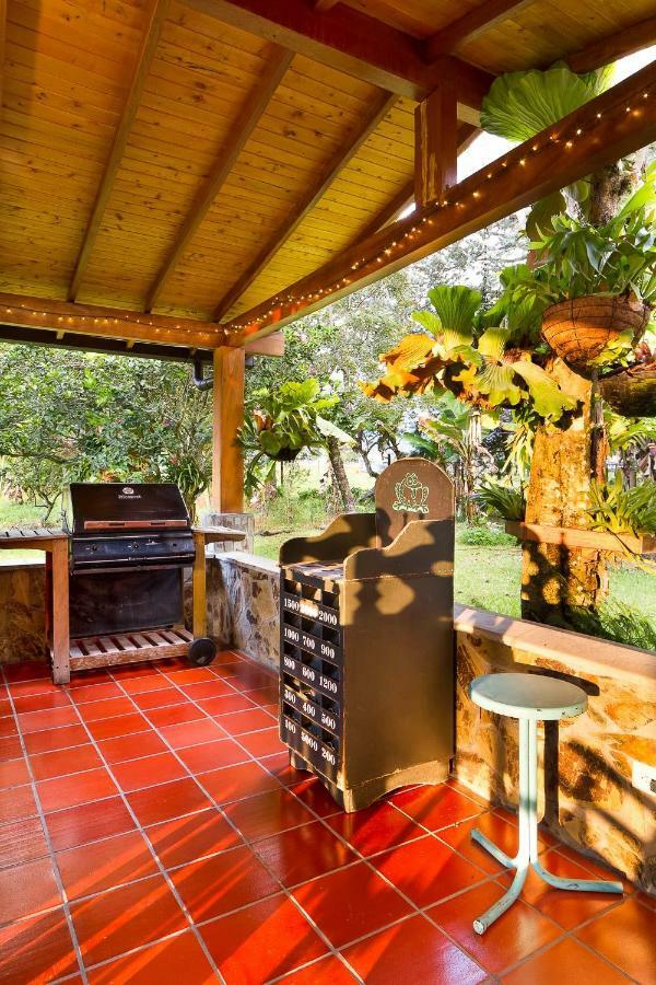 La Casa De Piedra Villa Guatapé Eksteriør bilde