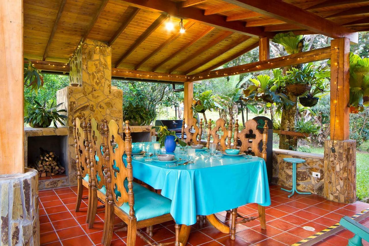 La Casa De Piedra Villa Guatapé Eksteriør bilde