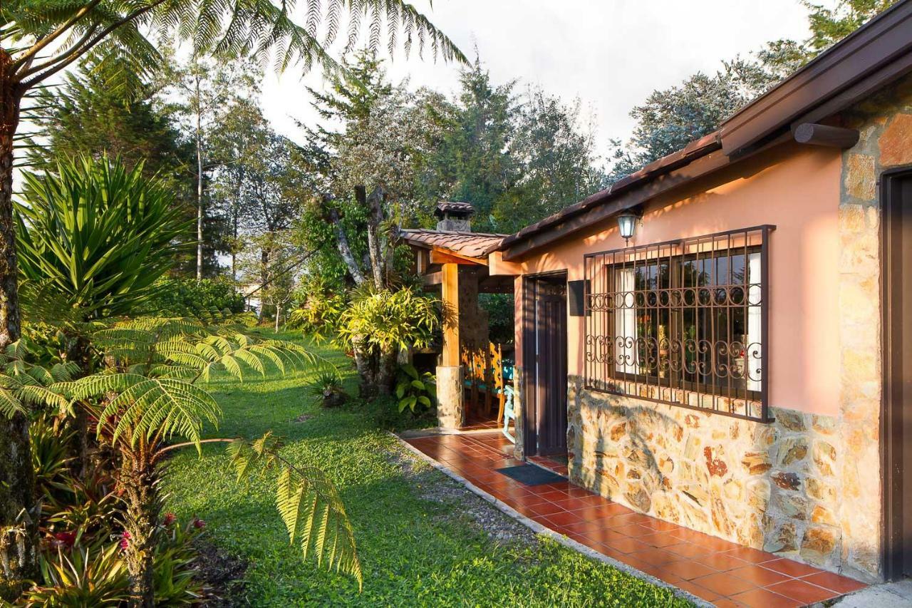 La Casa De Piedra Villa Guatapé Eksteriør bilde